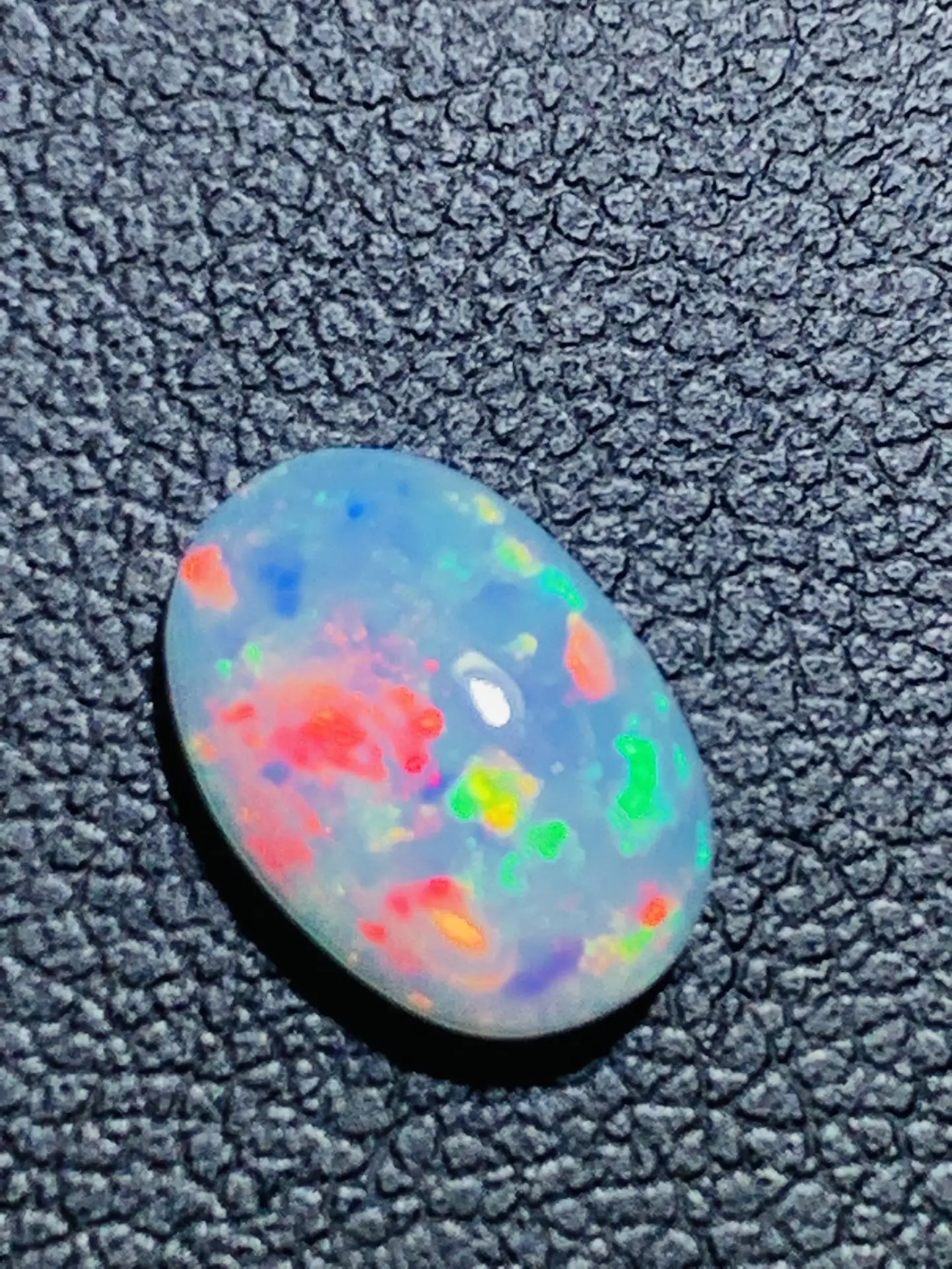 Čistě přírodní opál může být vykládané prsteny nebo přívěsky 1-3 karátů barevné lesk oválný příslušenství gem šperky bague sieraden Obrázek 4